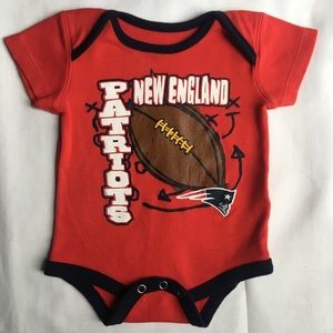 Patriots shirt size 0 3 months one piece red baby